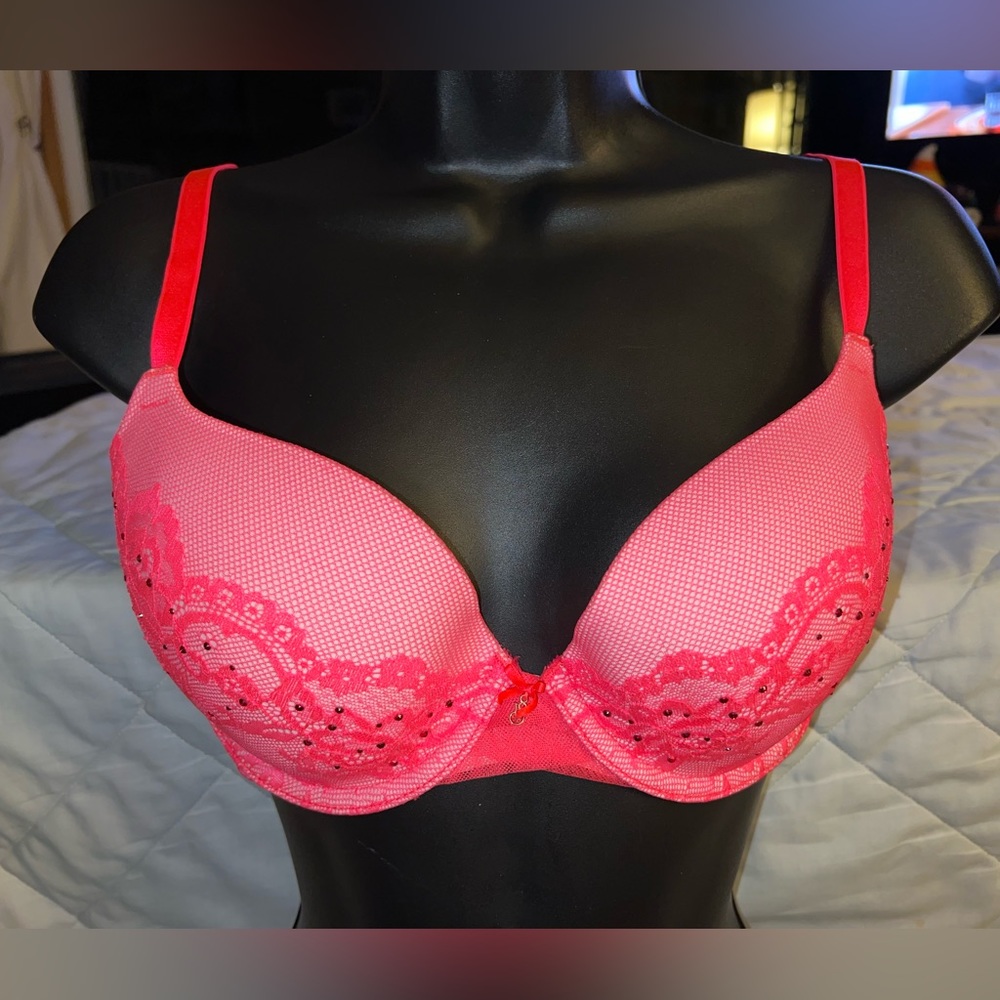 Victoria Secret Lined Demi Bra